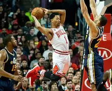 KY Game Card-北京国安赛后国安球迷接受采访