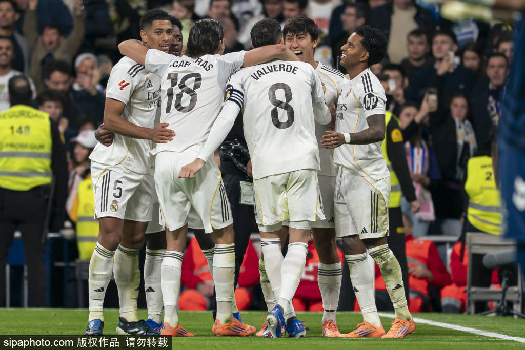 开元棋牌官方网站-国安被罚下两人逆转鲁能取胜