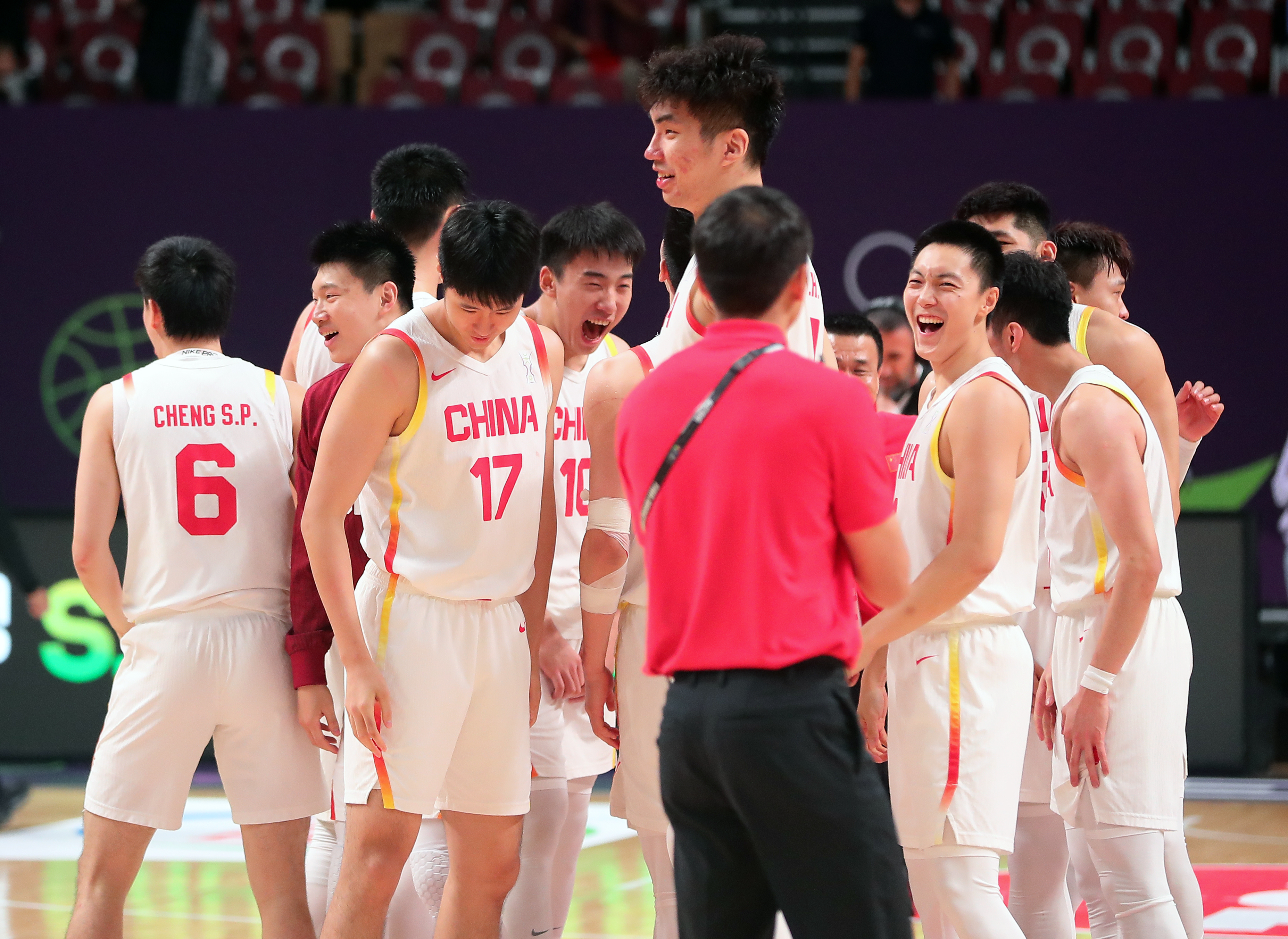 开元棋牌app下载-非洲刚果视频