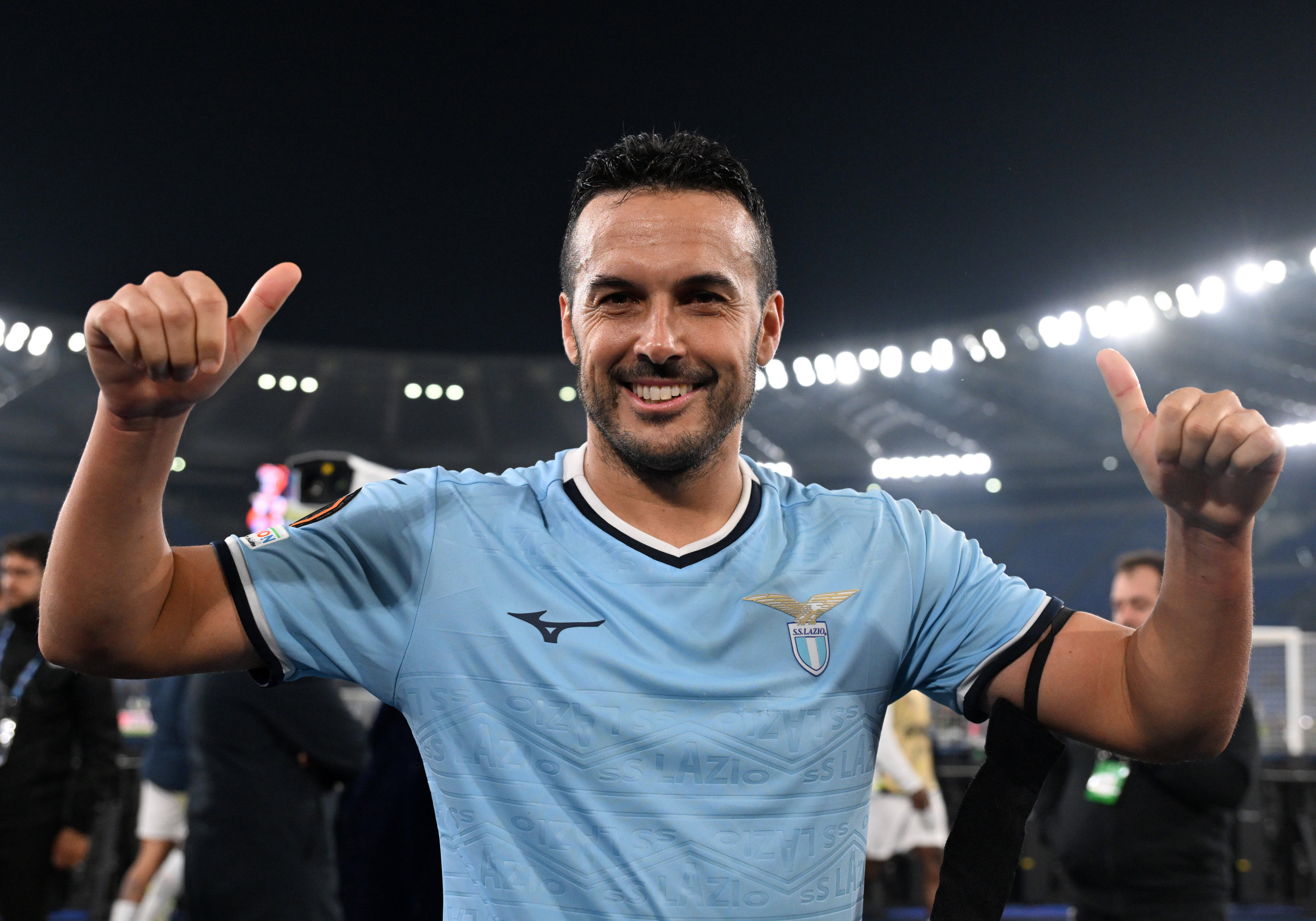 美国将向中东派遣航母战斗群