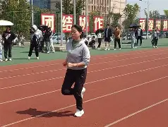 开元棋牌app下载-形容在赛场上驰骋拼搏的句子