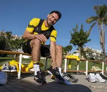 哪一年被世界公认为现代足球的诞生日